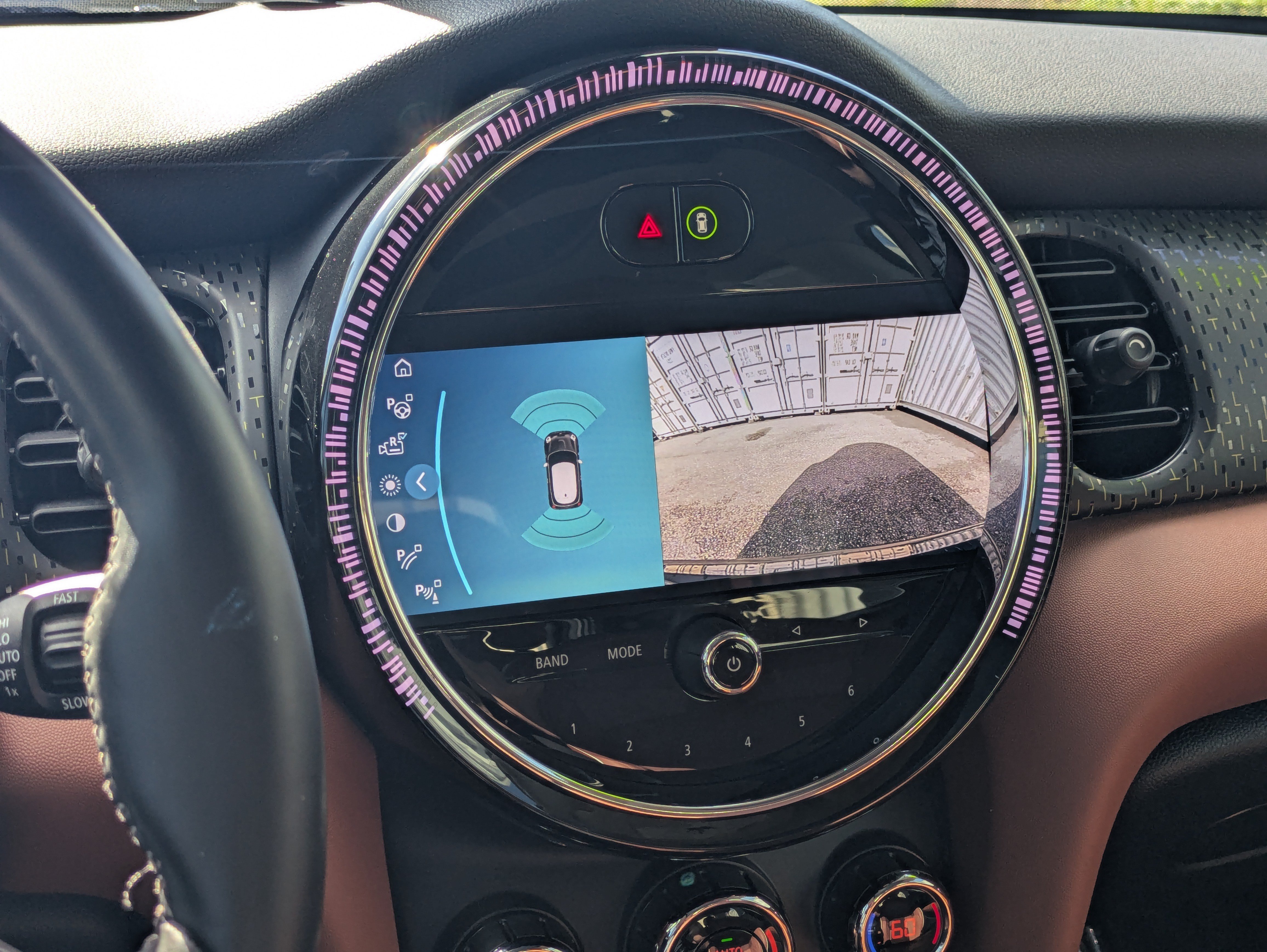 Used 2024 MINI Cooper SE FWD image 29