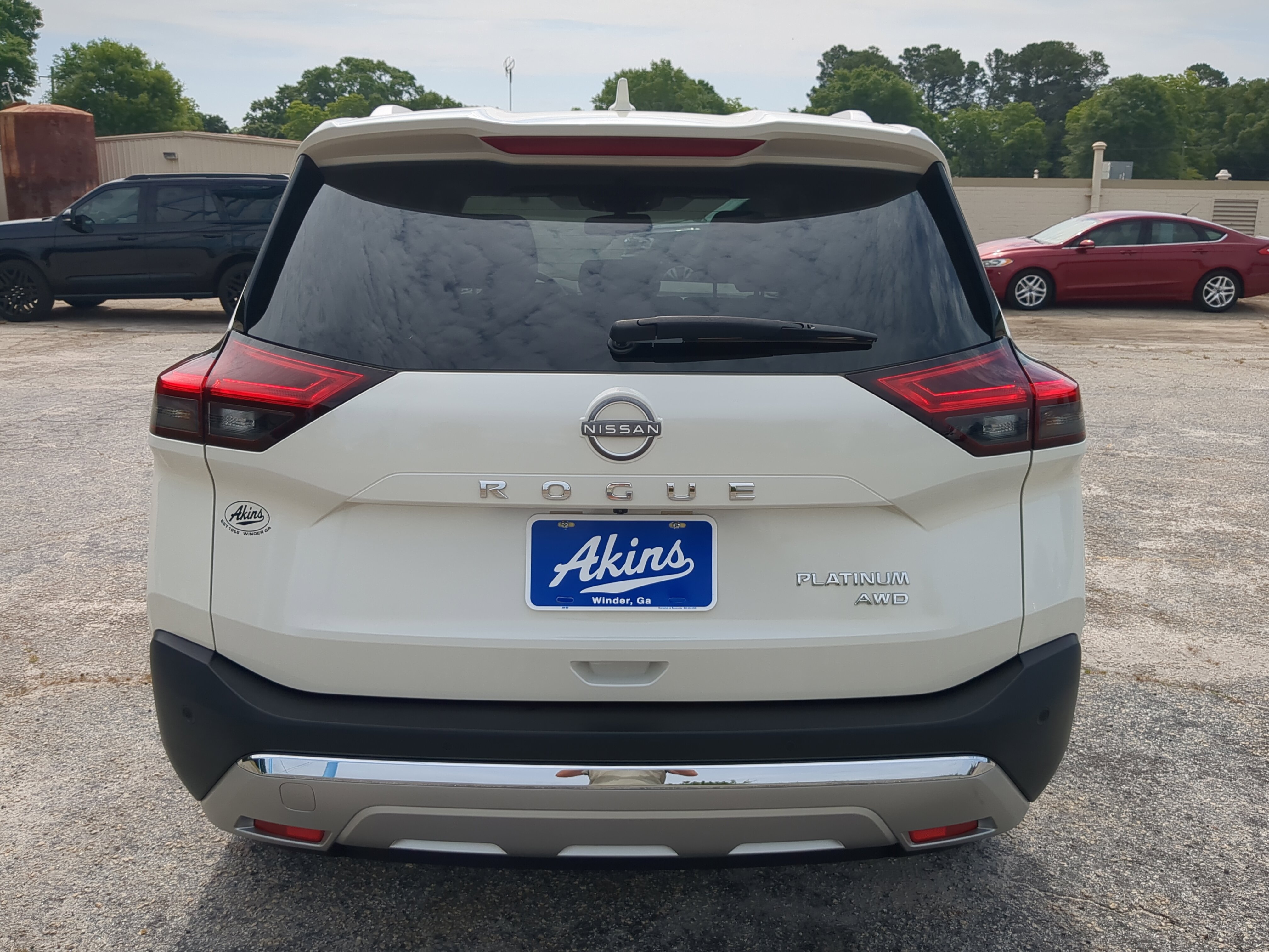 Used 2023 Nissan Rogue Platinum w/ Platinum Premium Package AWD/4WD image 4