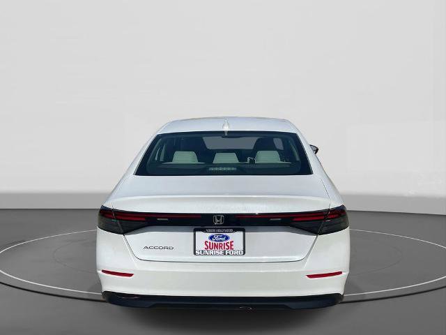 Used 2023 Honda Accord EX image 6