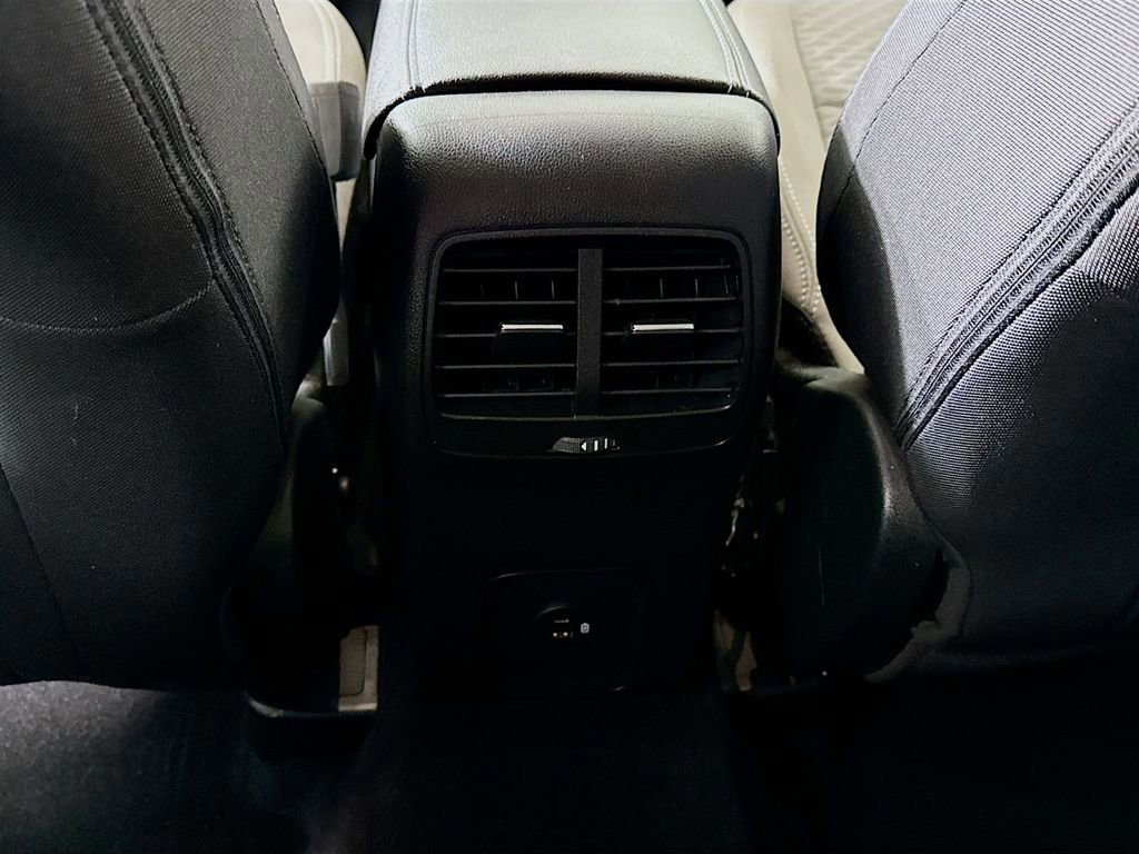 Certified 2022 Ford Escape SE w/ Convenience Package image 24