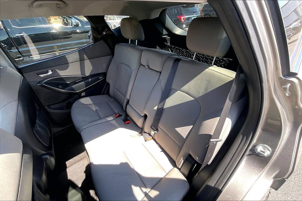 Used 2017 Hyundai Santa Fe Sport FWD image 25