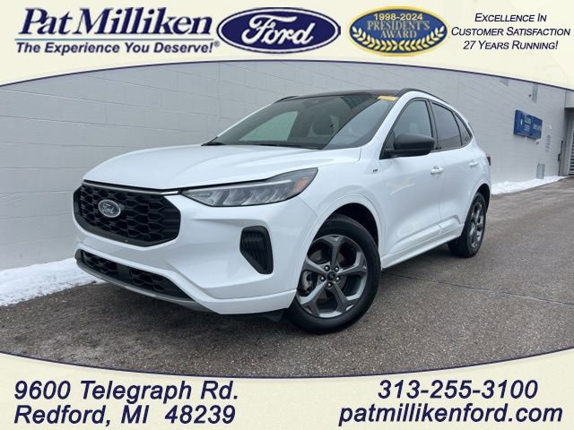 Certified 2023 Ford Escape ST-Line w/ Tech Pack #1 image 5