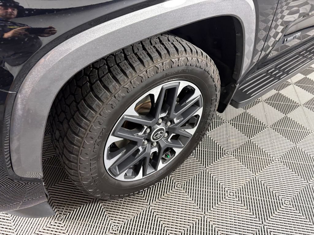 Used 2024 Toyota Sequoia Limited AWD/4WD image 10