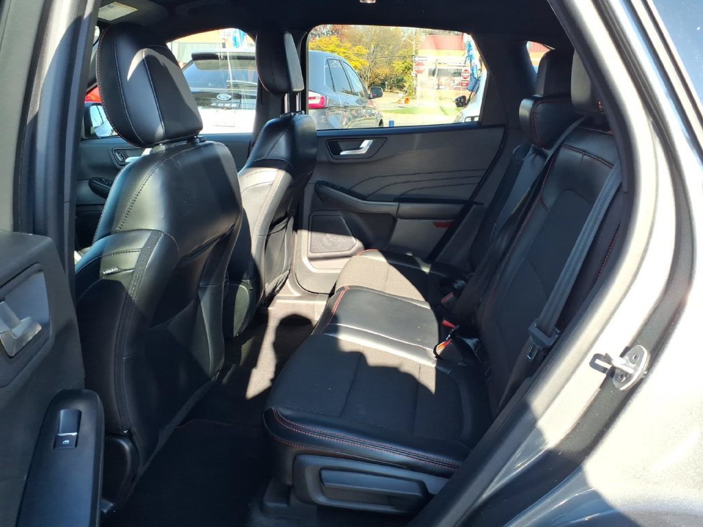 Certified 2023 Ford Escape ST-Line w/ Tech Pack #1 FWD image 11