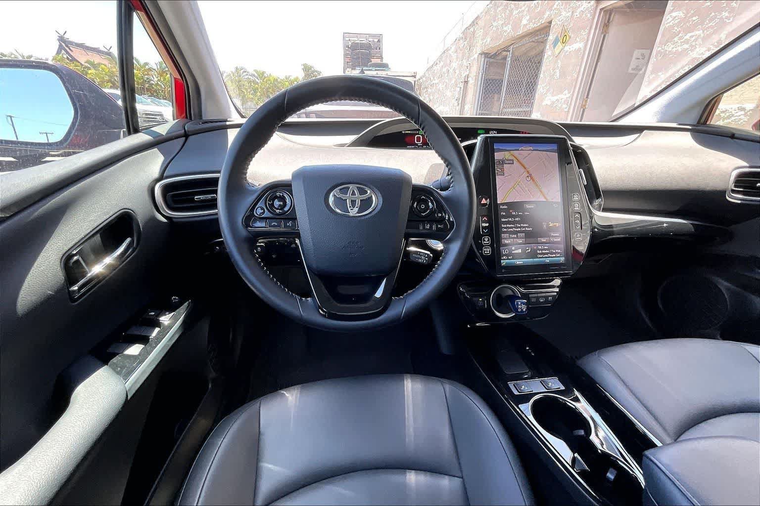Used 2022 Toyota Prius Prime XLE FWD image 14