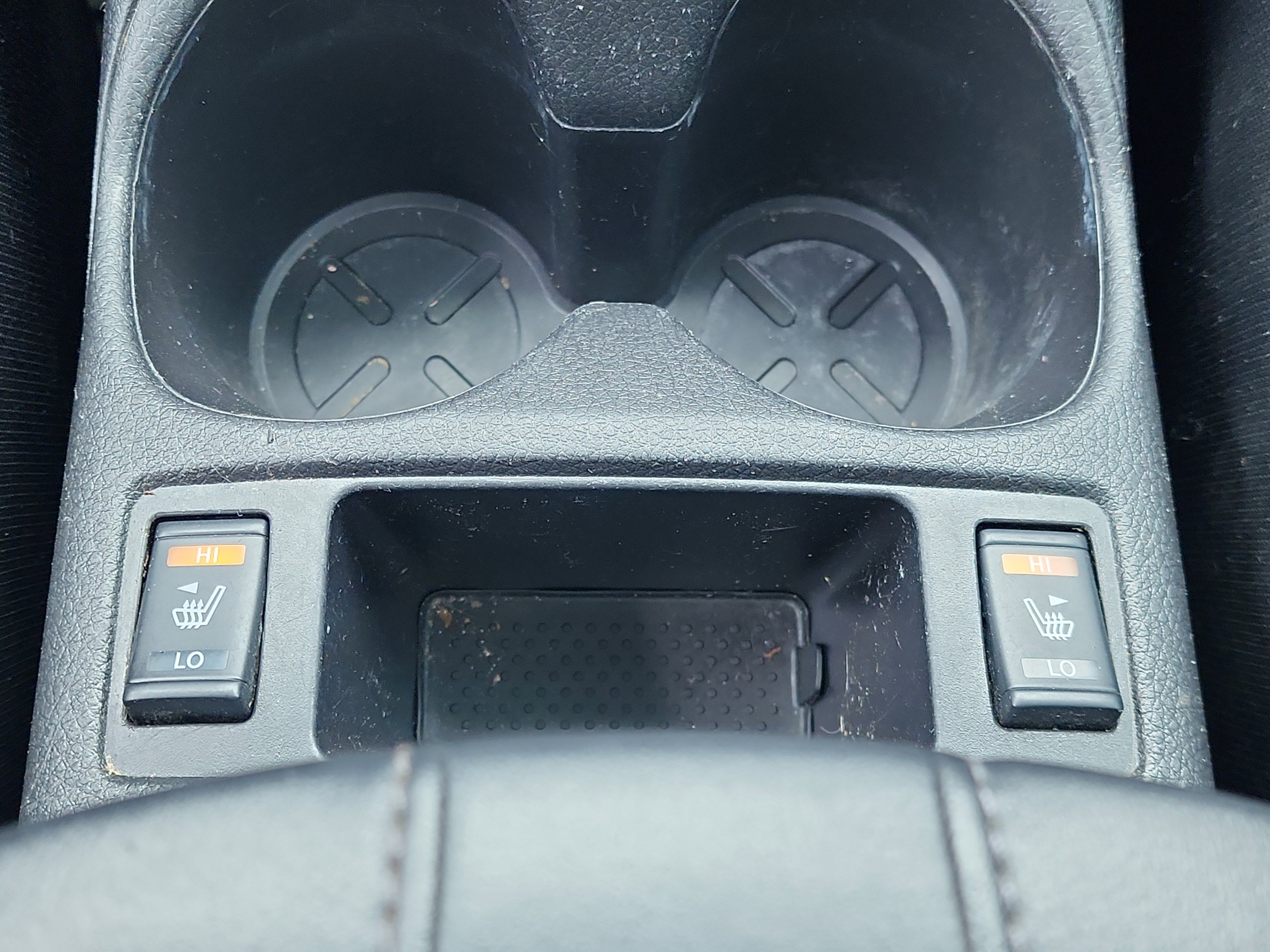 Used 2022 Nissan Rogue Sport SL w/ Premium Package image 27