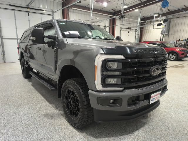 Certified 2023 Ford F350 XLT w/ Black Appearance Package AWD/4WD image 4