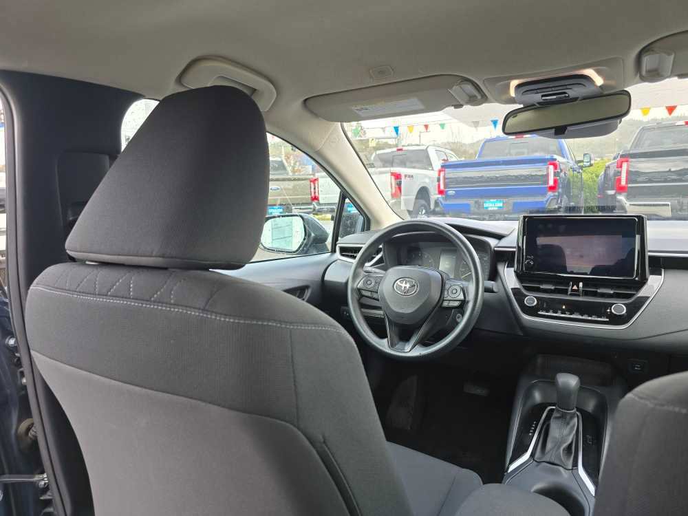 Used 2023 Toyota Corolla LE image 10