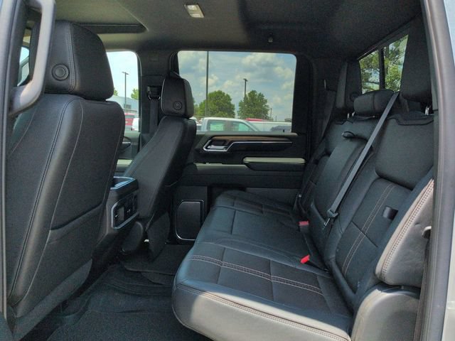 Used 2024 Chevrolet Silverado 2500 High Country w/ High Country Premium Package AWD/4WD image 17