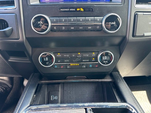 Certified 2021 Ford Expedition Limited RWD image 22