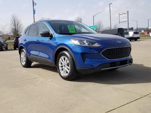 Certified 2022 Ford Escape SE w/ Cold Weather Package AWD/4WD image 7