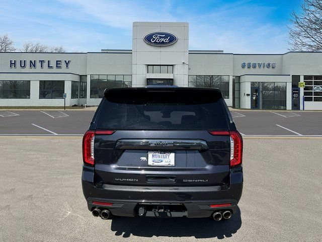 Used 2023 GMC Yukon Denali Ultimate AWD/4WD image 4