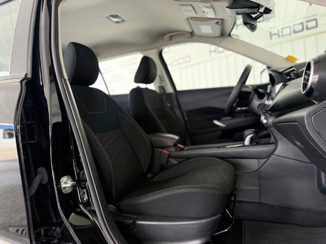 Used 2024 Nissan Kicks SV w/ Interior Electronics Package FWD image 7