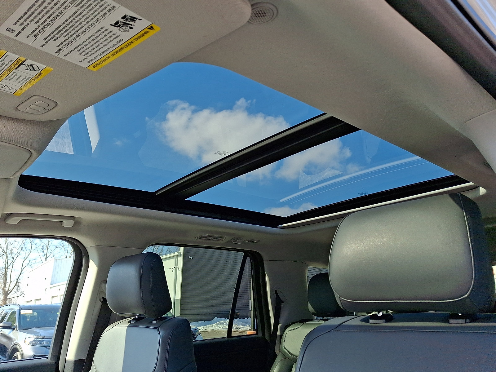Certified 2025 Ford Expedition Active AWD/4WD image 18
