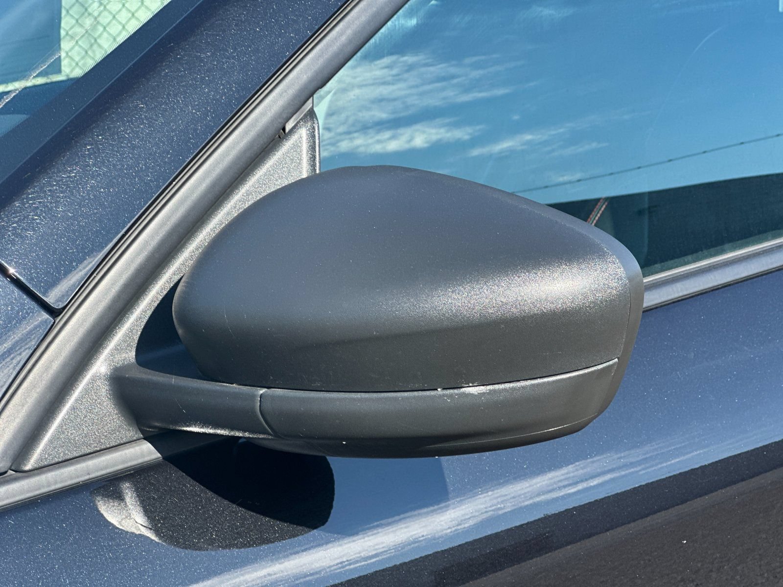 Certified 2025 Ford Escape ST-Line FWD image 37