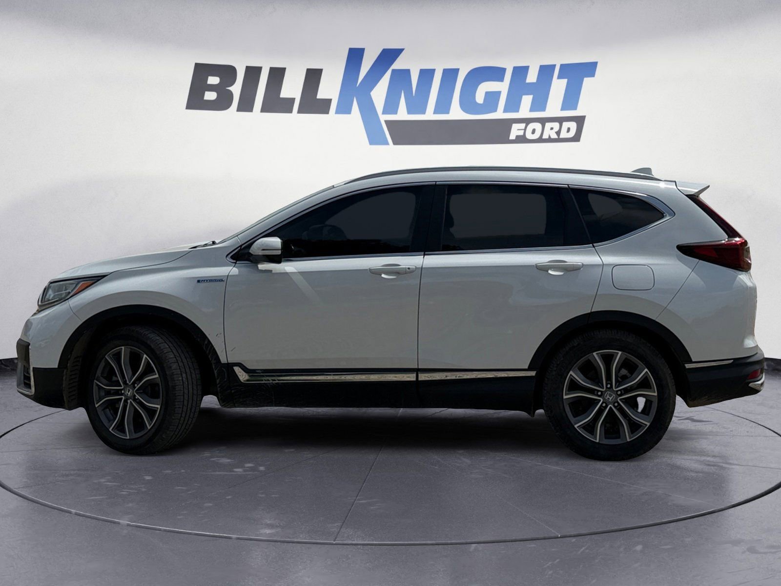 Used 2022 Honda CR-V Touring image 2