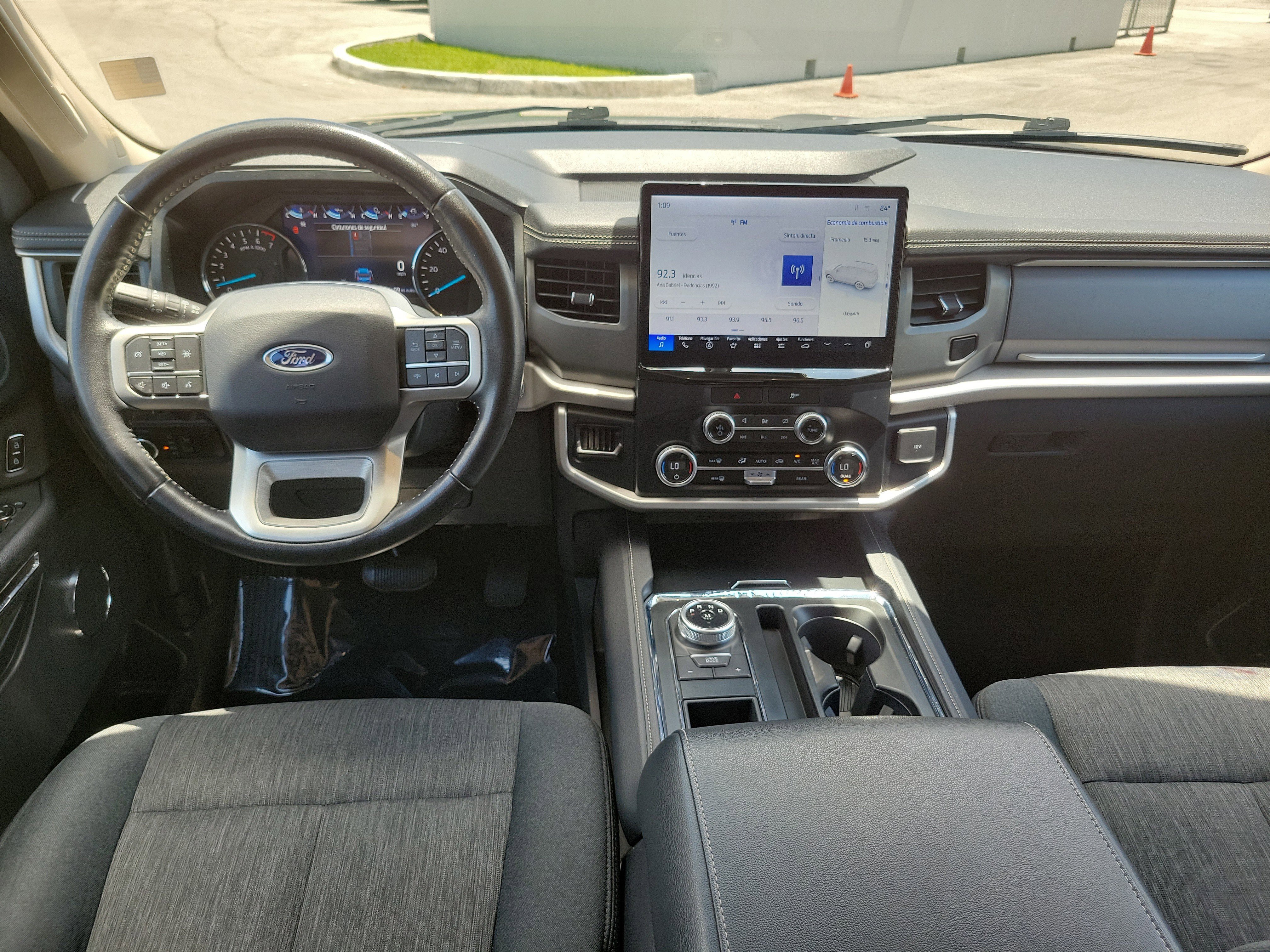 Certified 2023 Ford Expedition XLT RWD image 17