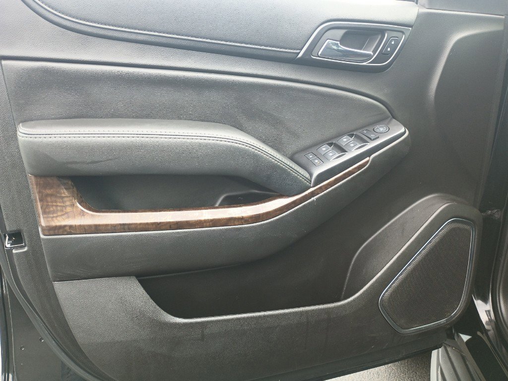 Used 2017 Chevrolet Tahoe LS w/ All-Season Package image 16