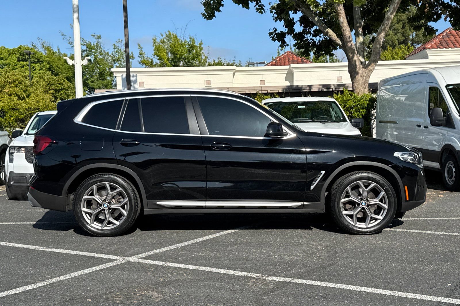 Used 2022 BMW X3 sDrive30i w/ Convenience Package RWD image 3