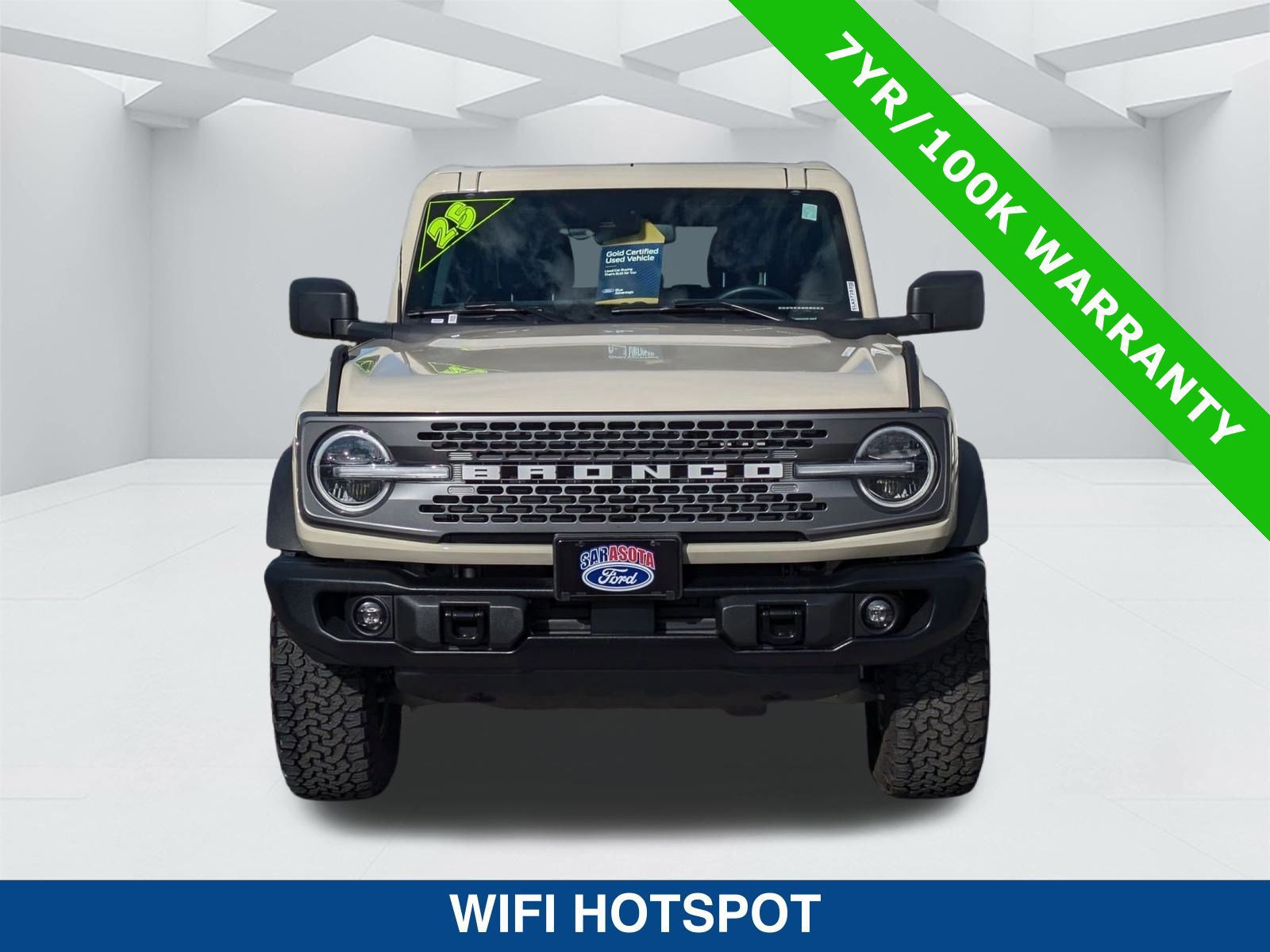 Certified 2025 Ford Bronco Badlands image 9