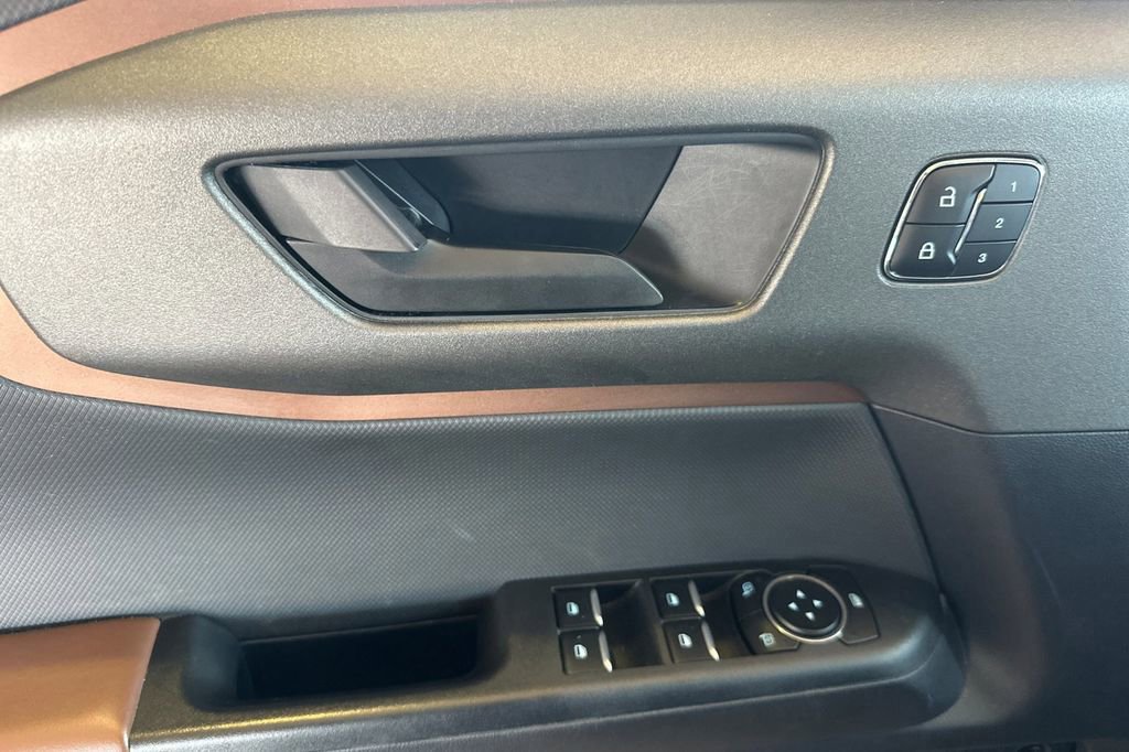 Certified 2025 Ford Bronco Sport Outer Banks w/ Outer Banks Tech Package+ image 13