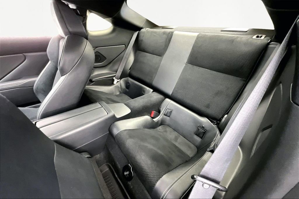 Used 2024 Toyota GR86 Premium image 25
