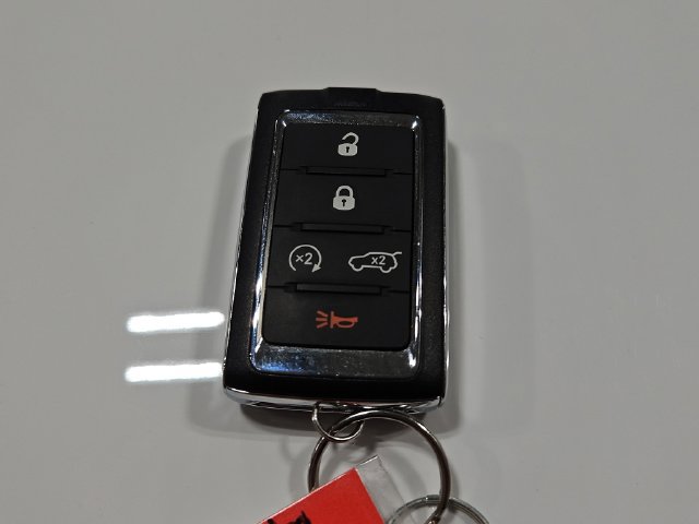 Used 2023 Jeep Grand Cherokee L Overland AWD/4WD image 39