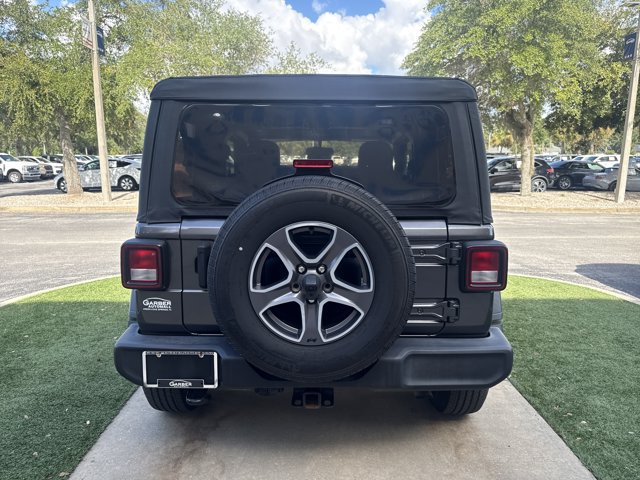 Used 2023 Jeep Wrangler Sport AWD/4WD image 4