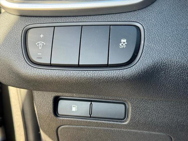 Used 2018 Kia Sorento AWD image 21