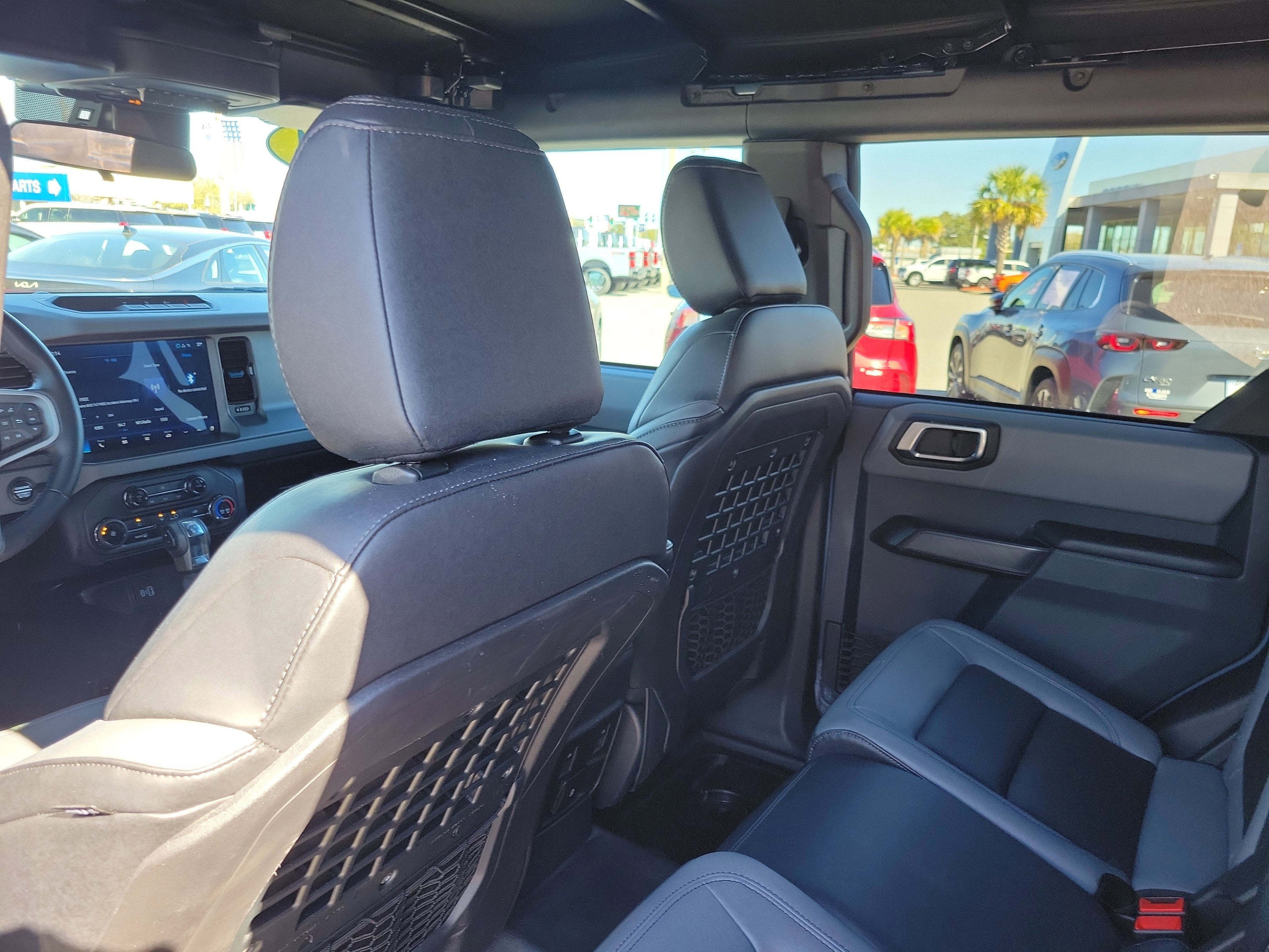 Certified 2024 Ford Bronco Black Diamond image 22