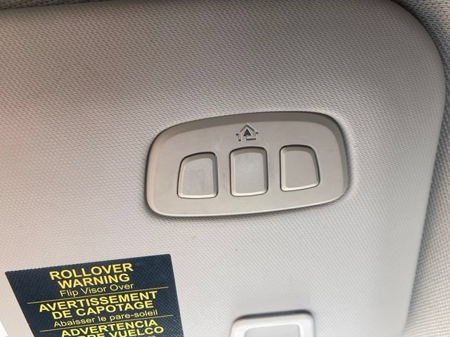 Certified 2020 Ford Escape Titanium AWD/4WD image 30