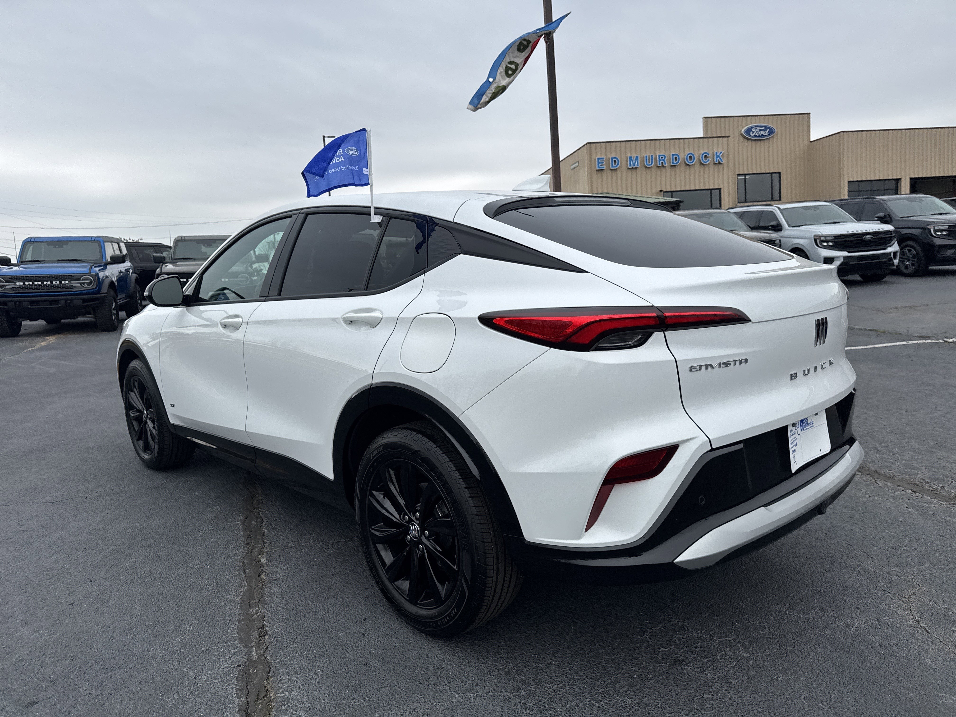 Used 2025 Buick Envista Sport Touring image 7