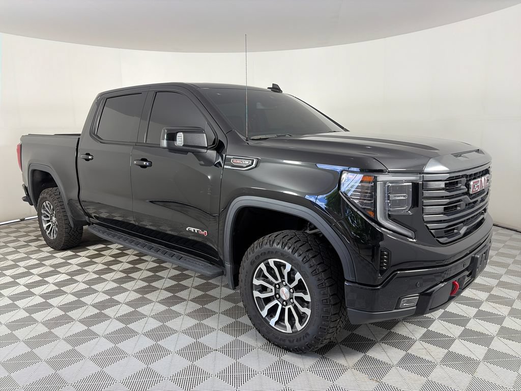 Used 2023 GMC Sierra 1500 AT4 w/ AT4 Premium Package AWD/4WD image 1