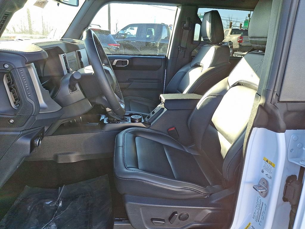 Certified 2025 Ford Bronco Outer Banks image 13