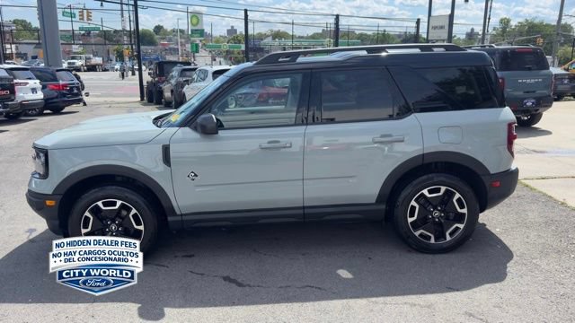 Certified 2022 Ford Bronco Sport Outer Banks w/ Tech Package AWD/4WD image 2