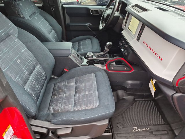 Certified 2023 Ford Bronco Heritage Edition AWD/4WD image 21