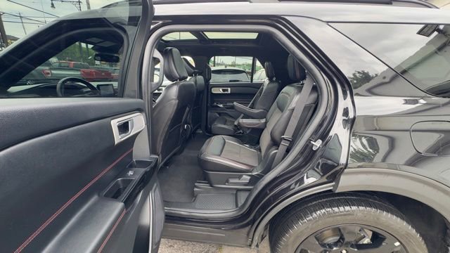 Certified 2023 Ford Explorer ST-Line w/ Class IV Trailer Tow Package AWD/4WD image 17
