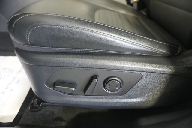 Used 2025 Kia Sportage SX AWD/4WD image 21
