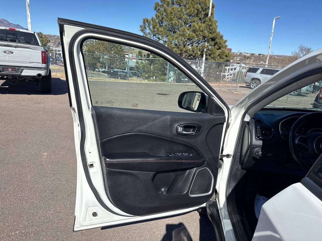 Used 2021 Jeep Compass Limited image 10