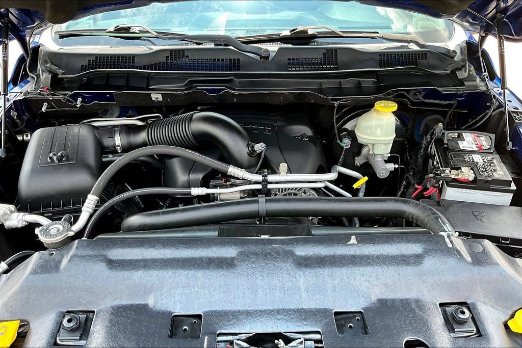Used 2017 RAM 1500 Sport RWD image 31