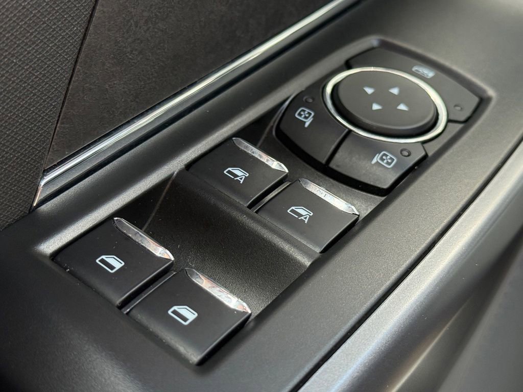 Certified 2025 Ford F150 XLT w/ Equipment Group 301A Standard image 17