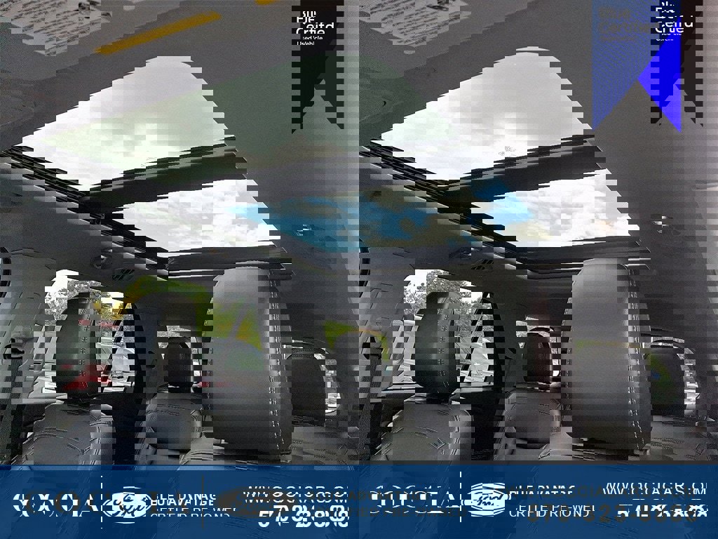 Certified 2021 Ford Explorer XLT w/ Equipment Group 202A image 15