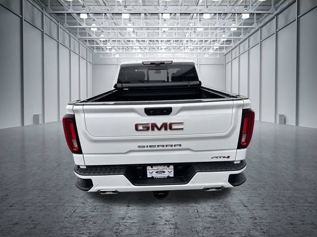 Used 2023 GMC Sierra 1500 AT4 w/ AT4 Premium Package AWD/4WD image 8