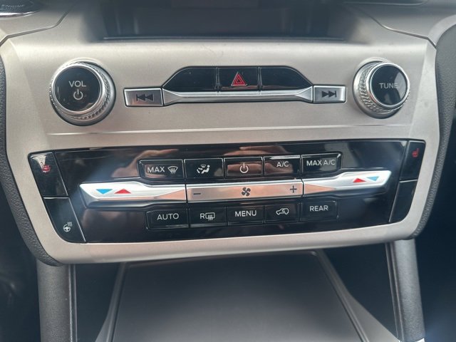 Certified 2022 Ford Explorer XLT w/ Equipment Group 202A image 25