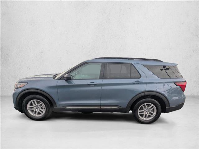 Certified 2025 Ford Explorer Active w/ Active Comfort Package RWD image 8
