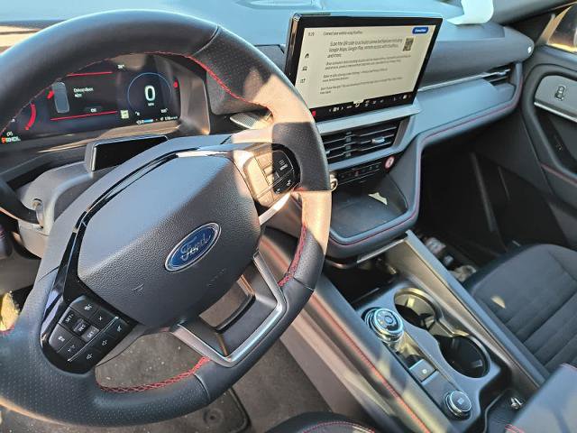 Certified 2025 Ford Explorer ST-Line AWD/4WD image 11