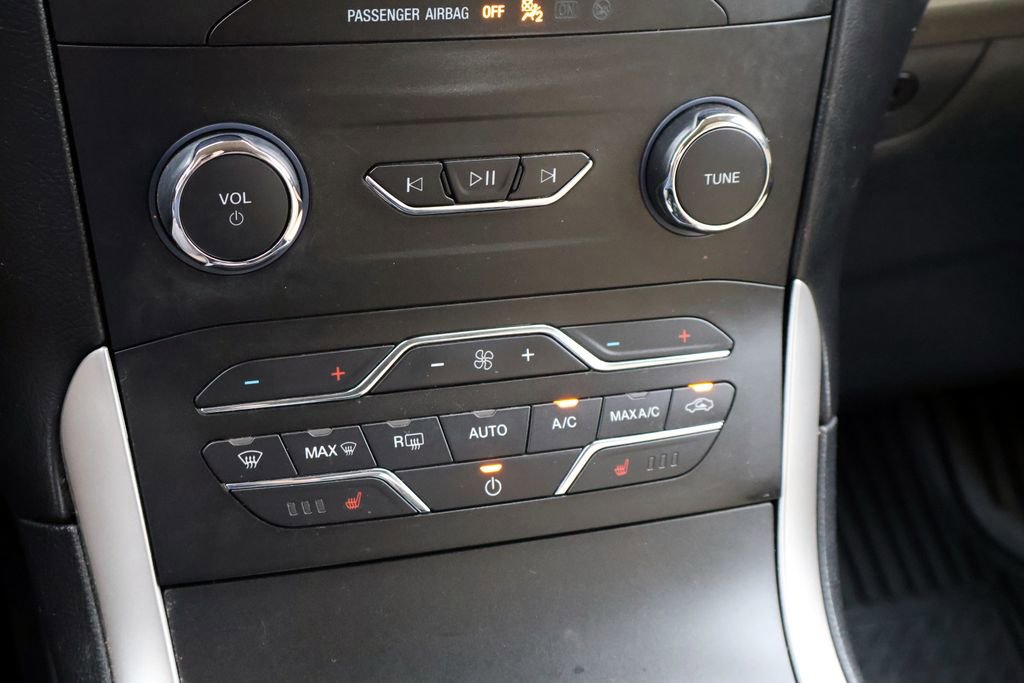 Certified 2020 Ford Edge SEL w/ Convenience Package image 31