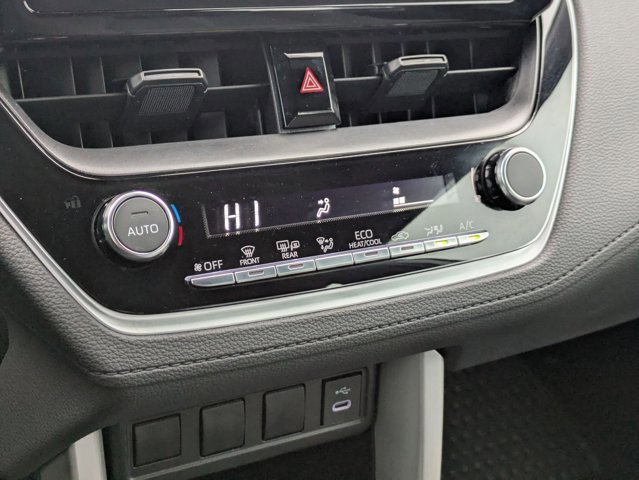 Used 2025 Toyota Corolla Cross AWD Hybrid image 22