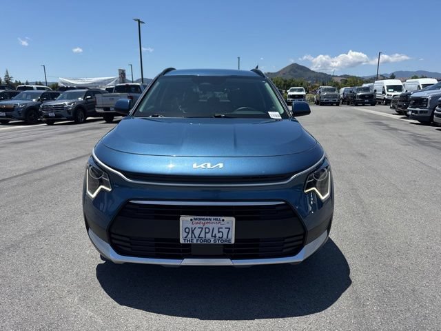 Used 2024 Kia Niro EX FWD image 3