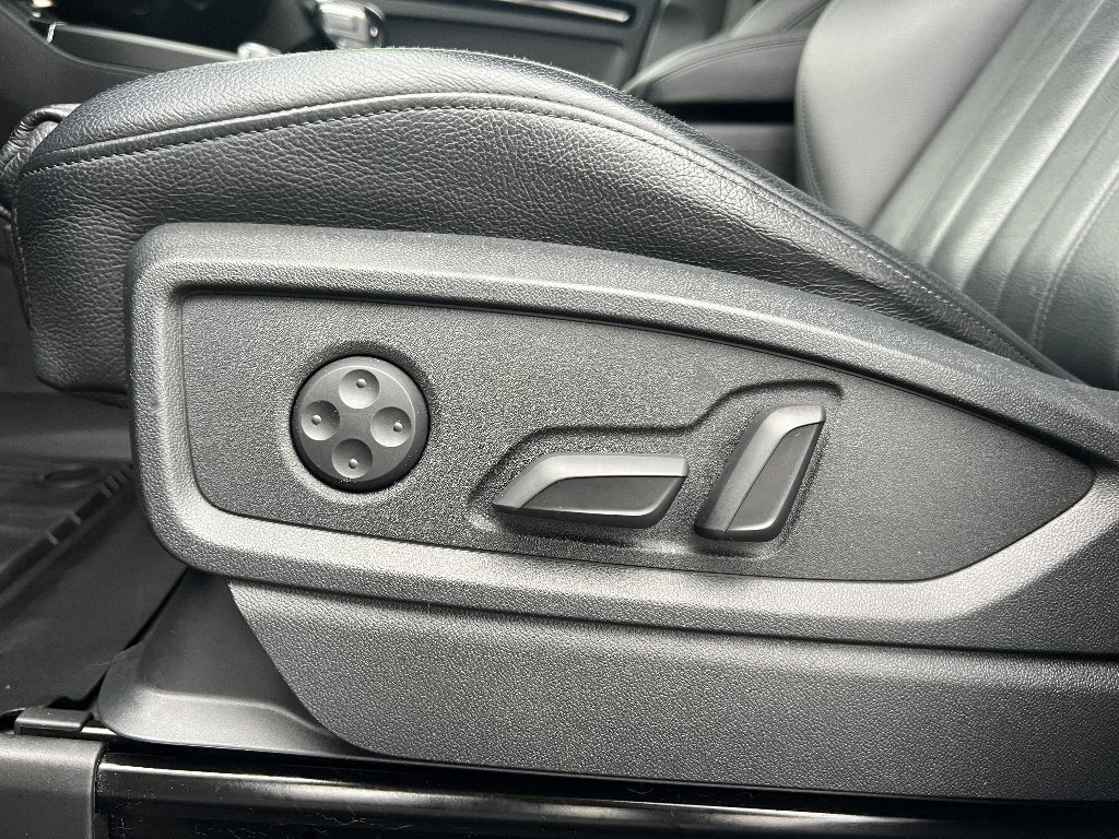 Used 2020 Audi Q5 2.0T Titanium Premium Plus image 17